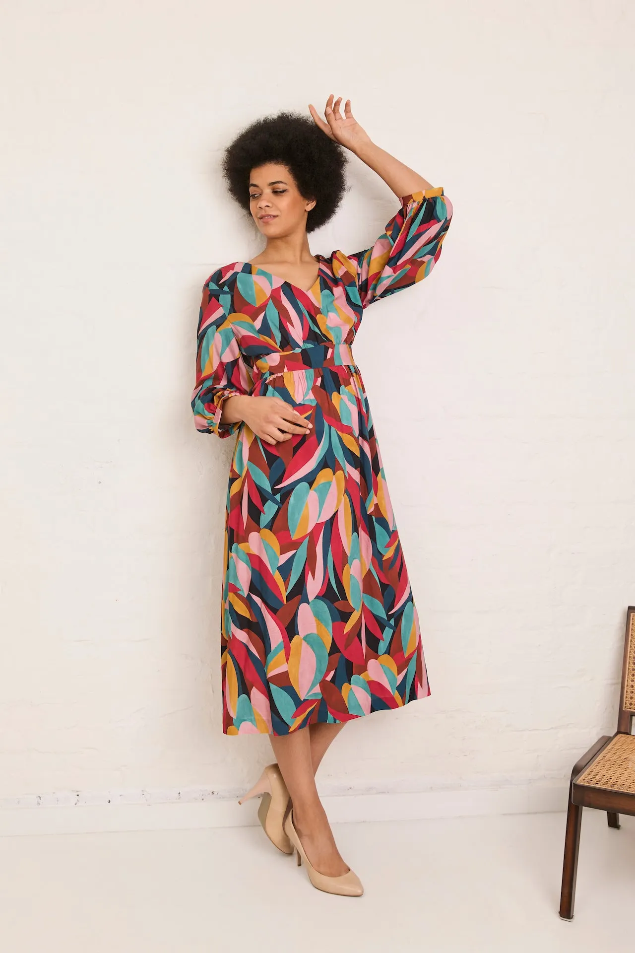 Atelier Jupe-Viscose with soft colour palette