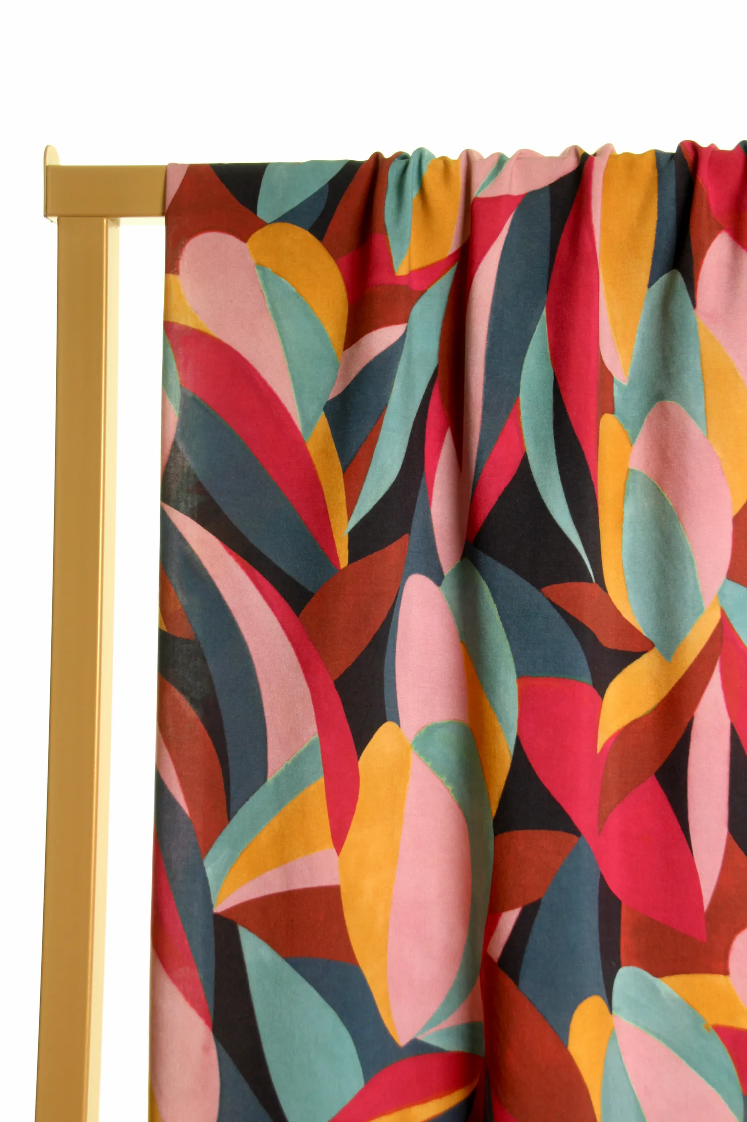 Atelier Jupe-Viscose with soft colour palette