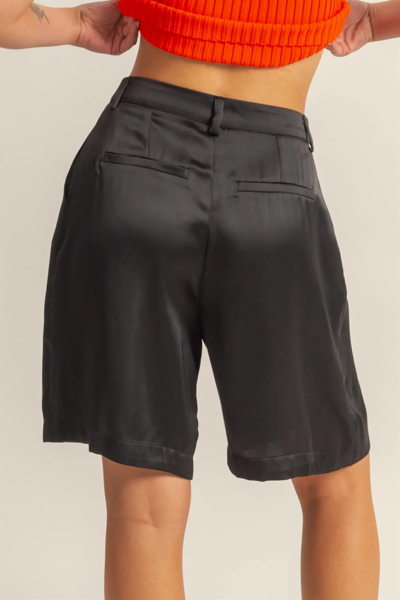 DZ24E149-High-Waist Pleated Satin Shorts