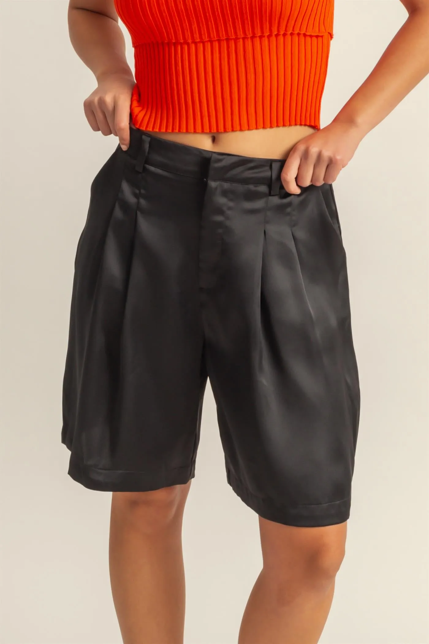 DZ24E149-High-Waist Pleated Satin Shorts