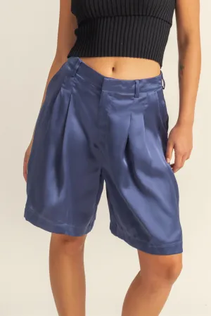 DZ24E149-High-Waist Pleated Satin Shorts