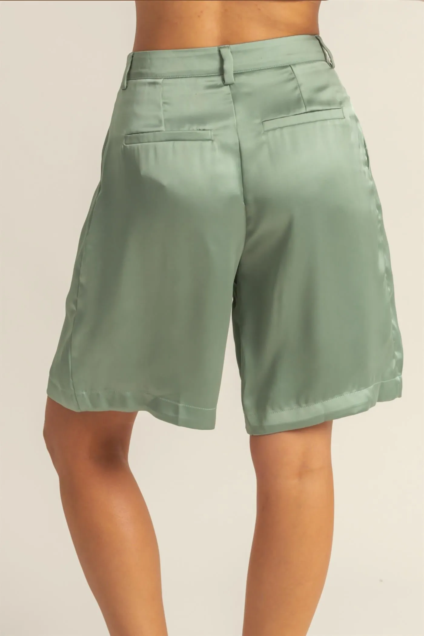 DZ24E149-High-Waist Pleated Satin Shorts