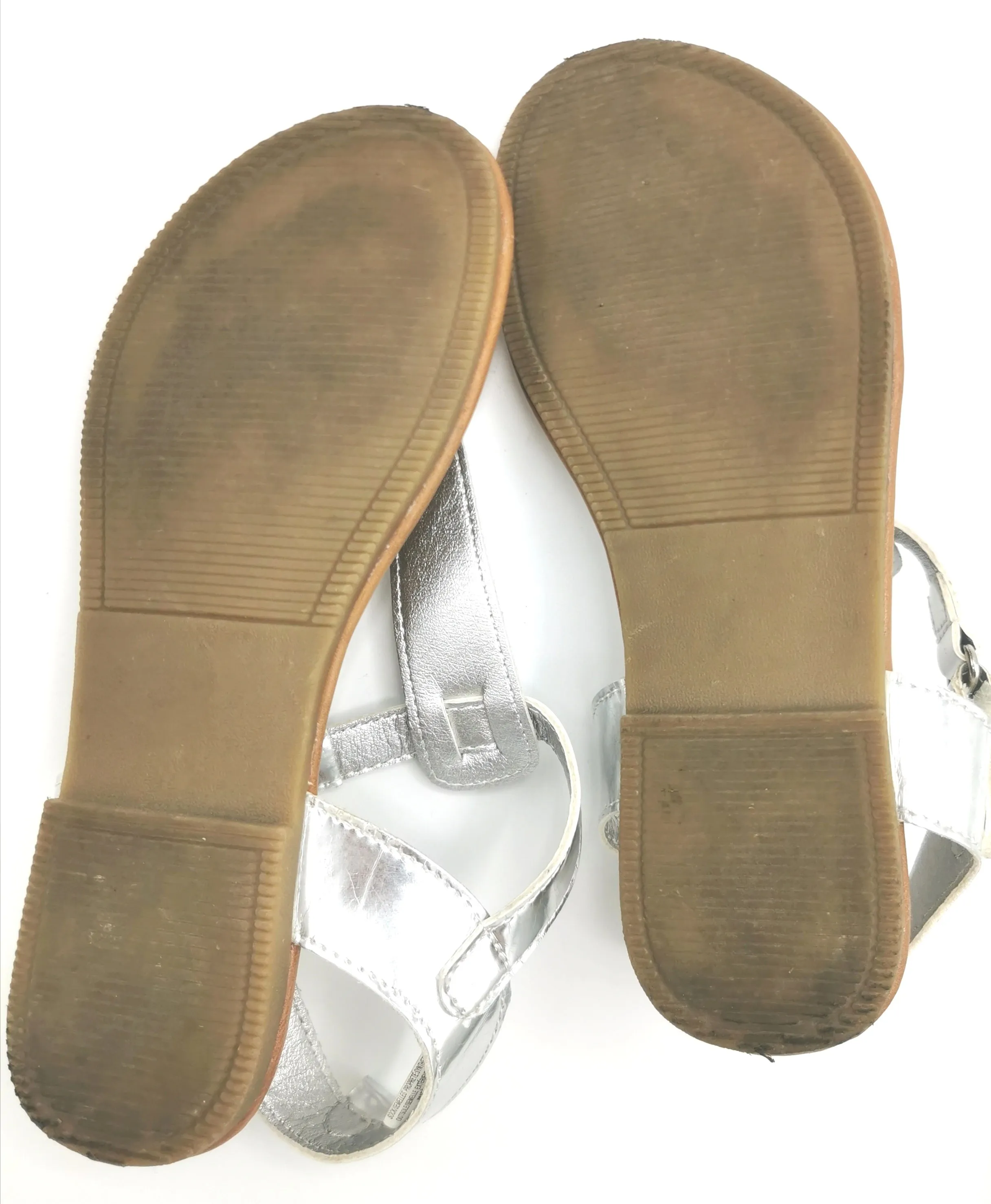 GIRL SIZE 1 YOUTH - JOE FRESH, Silver Sandals EUC B39