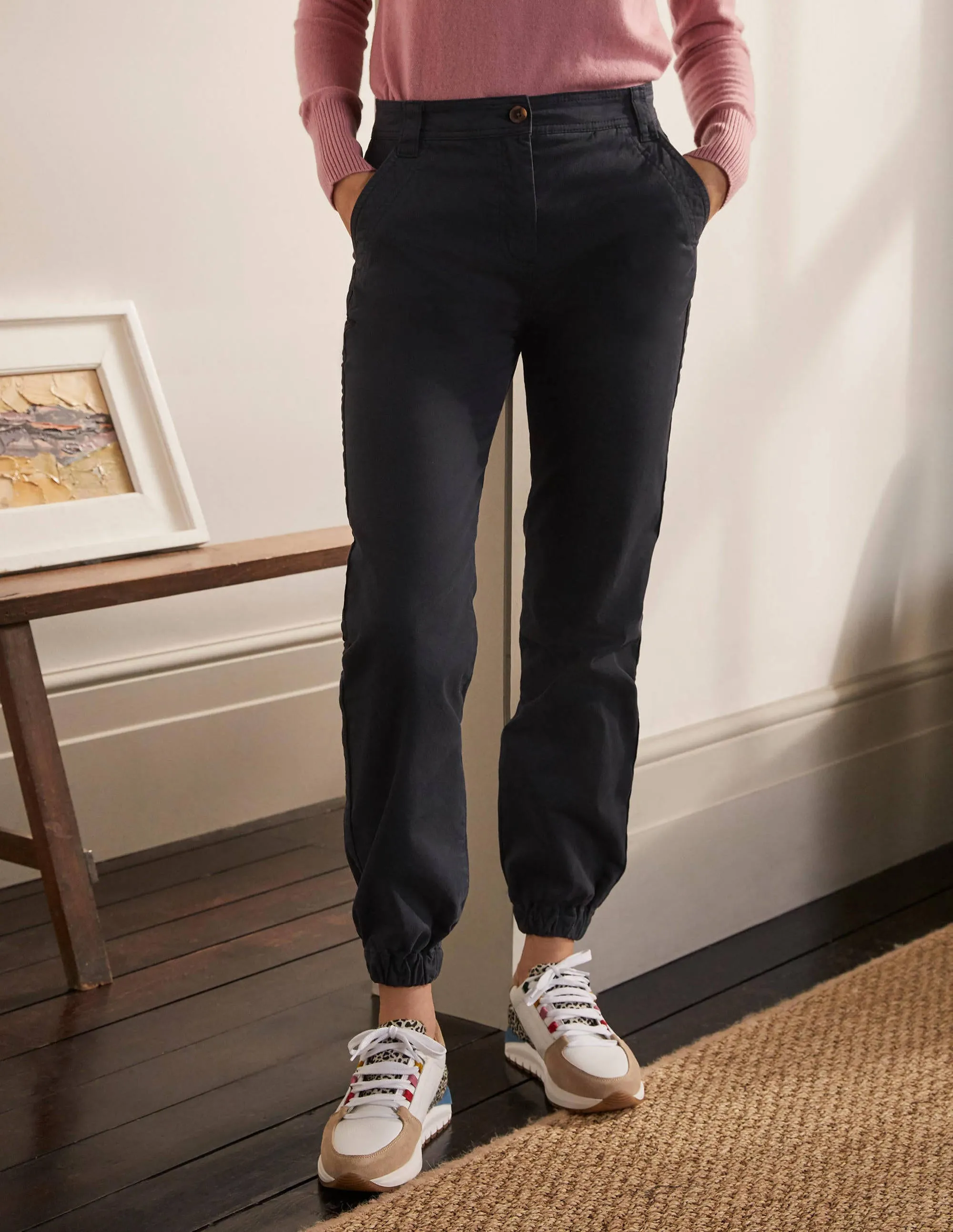 Gowrie Trousers-Black