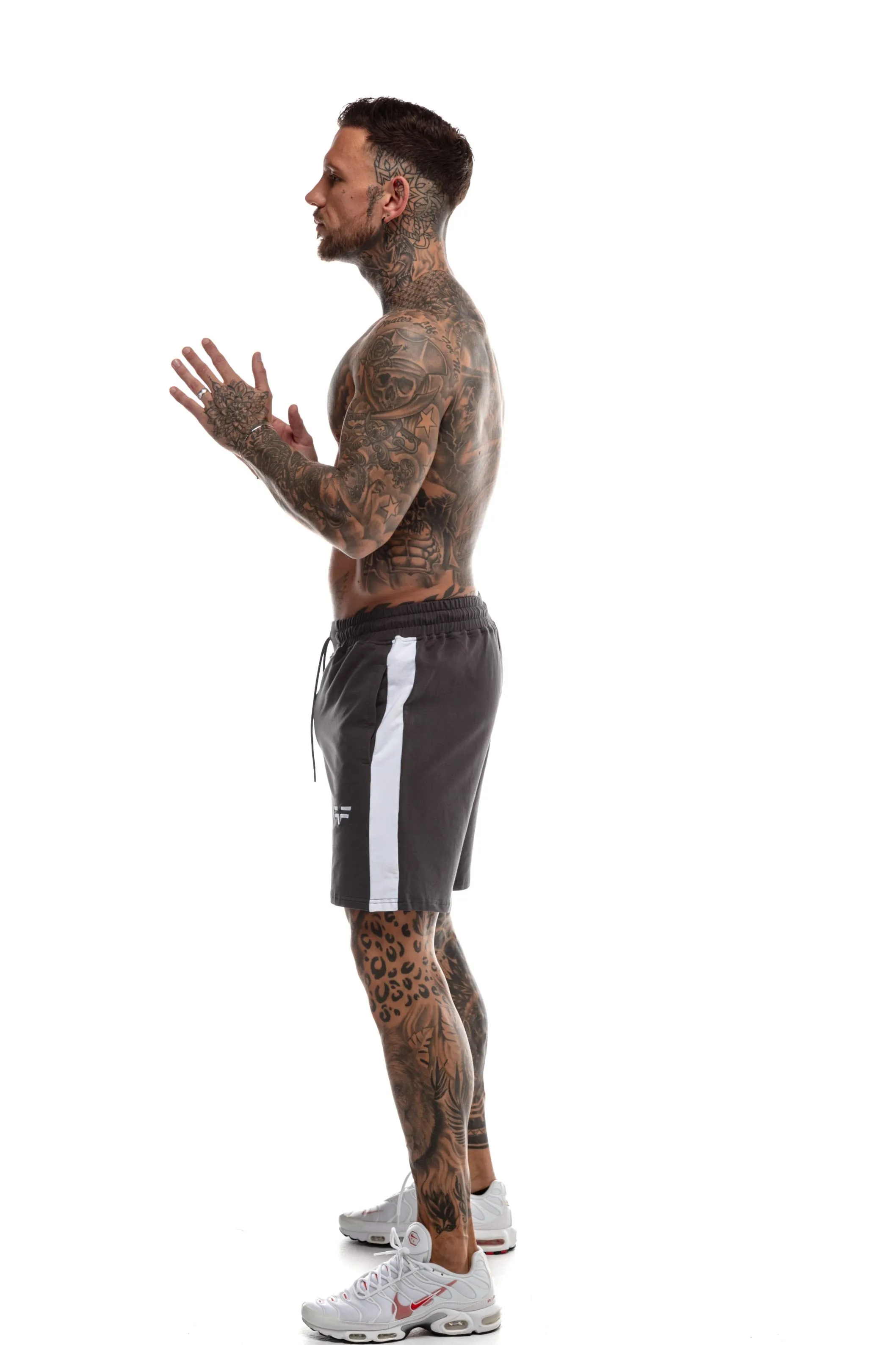GymFreak Mens Icon Range Shorts - Charcoal - 7 inch