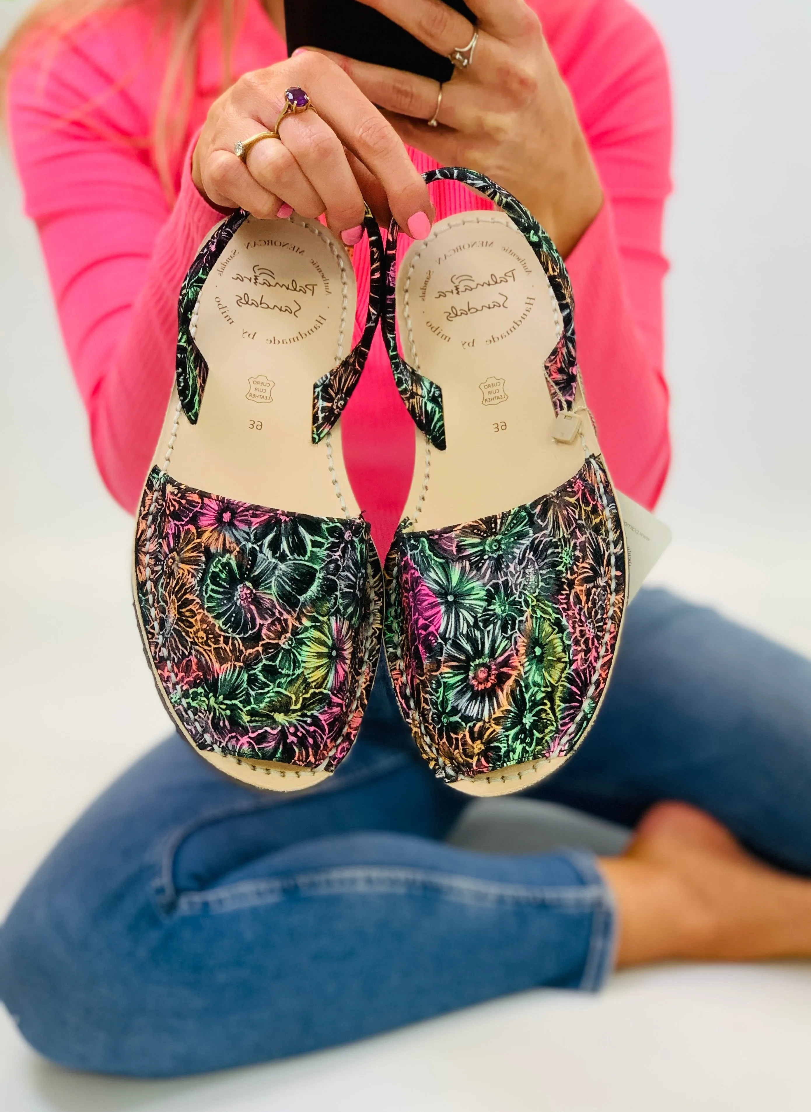 Sample Neon Floral Avarcas