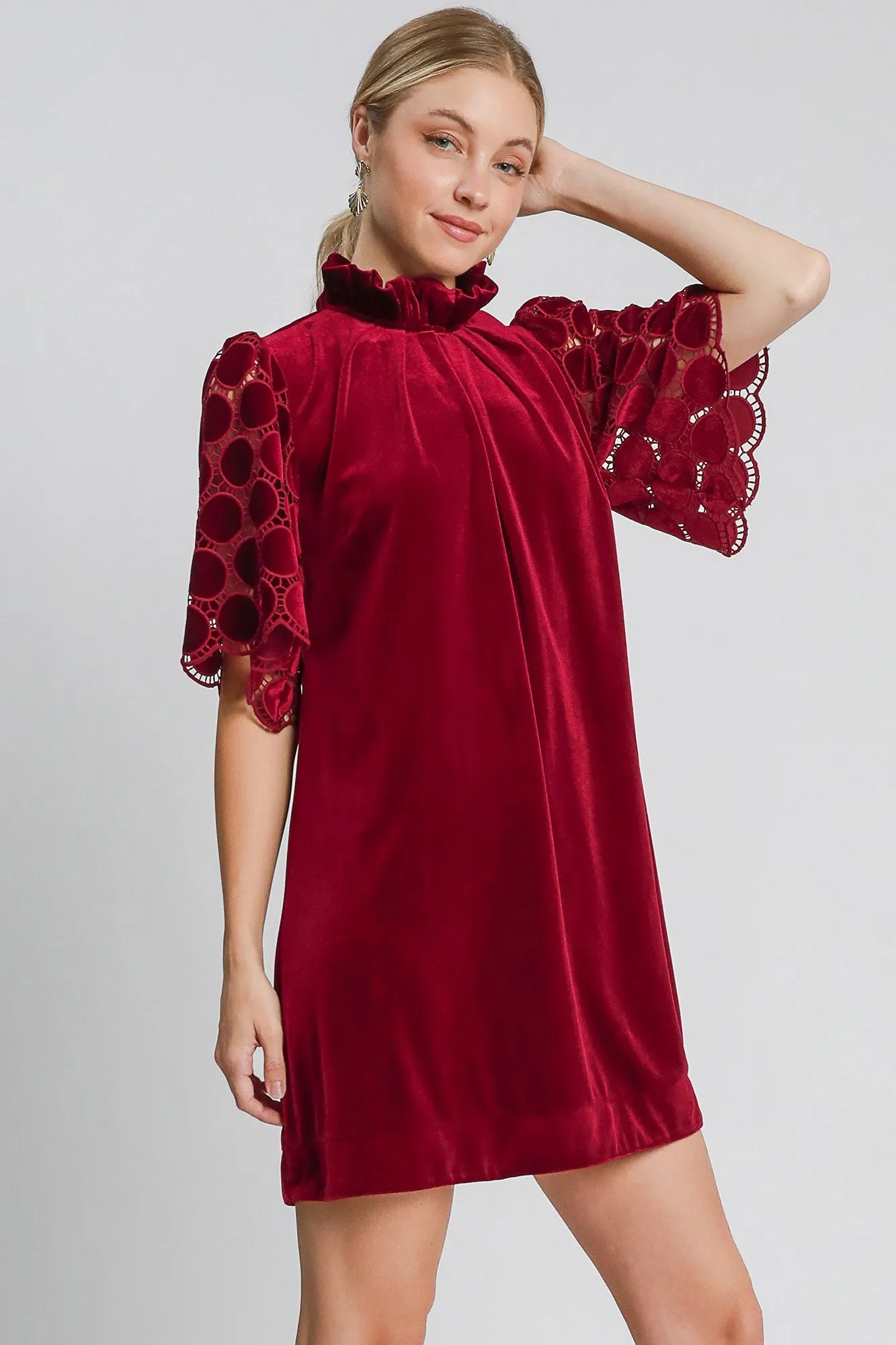 Umgee Burgundy Dotted Lace Half Sleeve Mock Neck Back Tie Velvet Dress