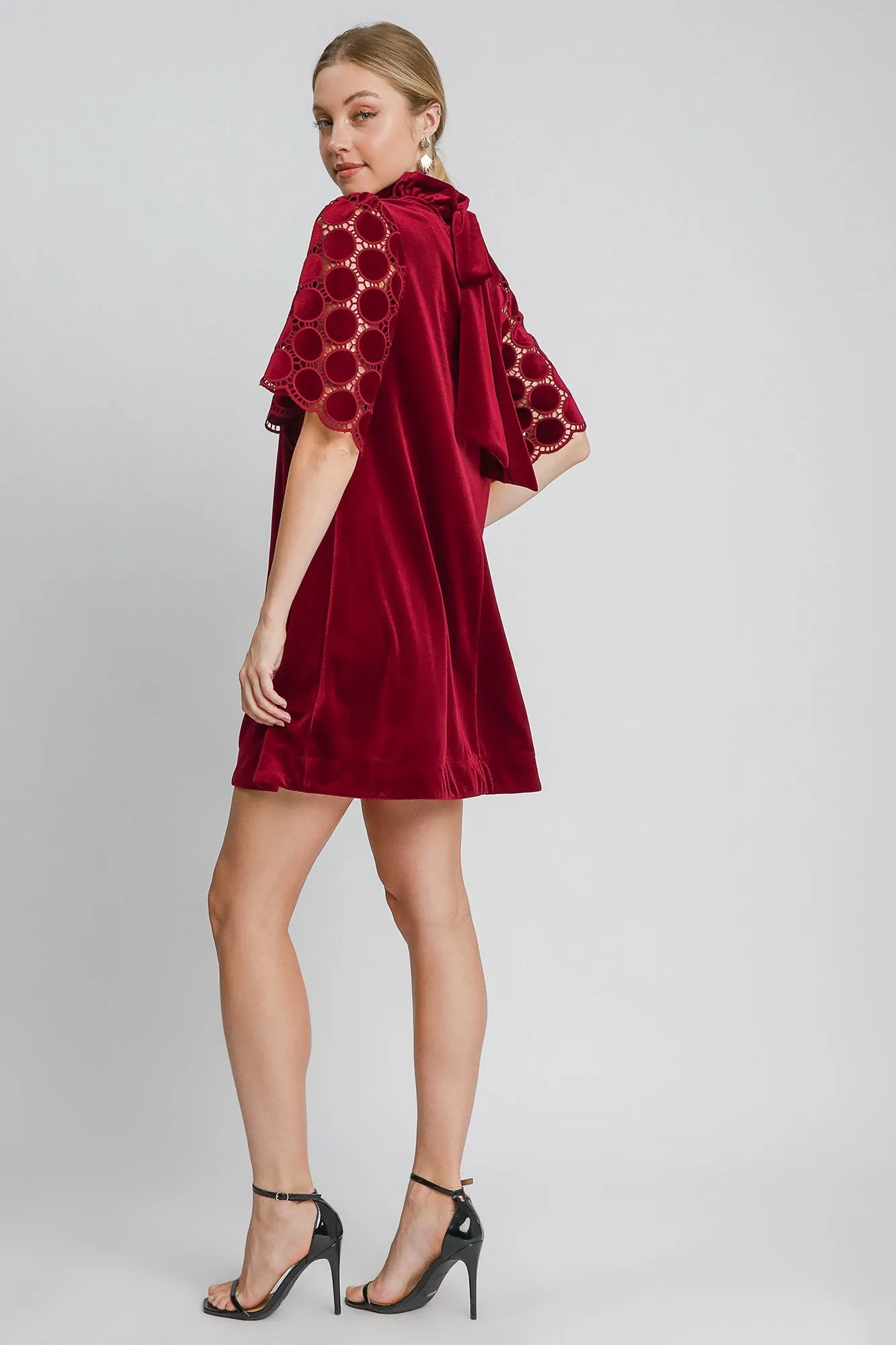 Umgee Burgundy Dotted Lace Half Sleeve Mock Neck Back Tie Velvet Dress