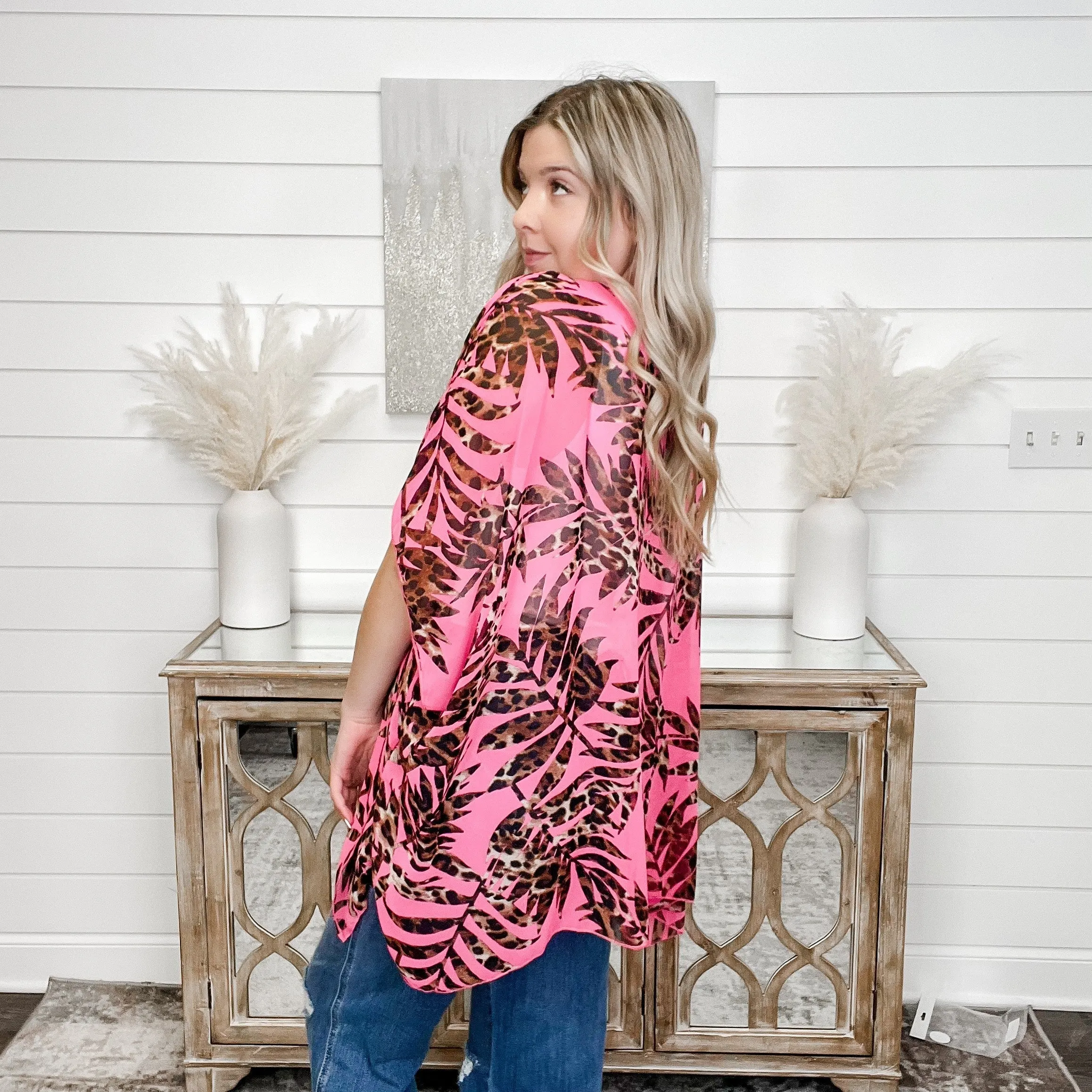 White Birch Aloha Vibes Lightweight Short Sleeve Pink Kimono